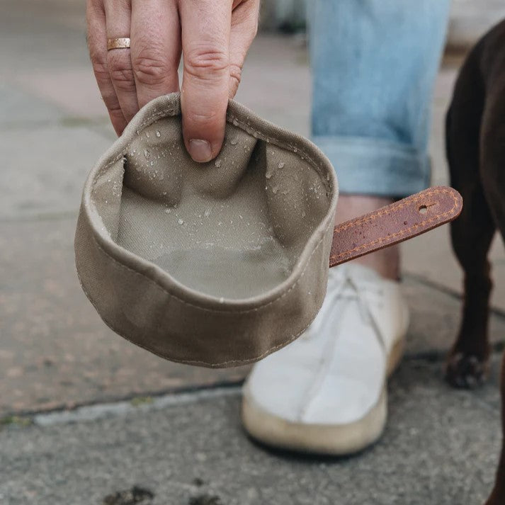 Faltbarer Reisenapf fuer Hunde